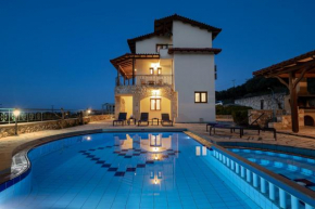 Villa Eleftheria private pool/garden/view/3bdrms/3.5bthrms